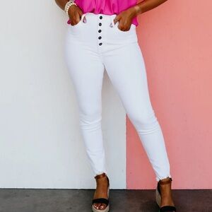 KanCan White High-Rise Button-Front Skinny Jeans
